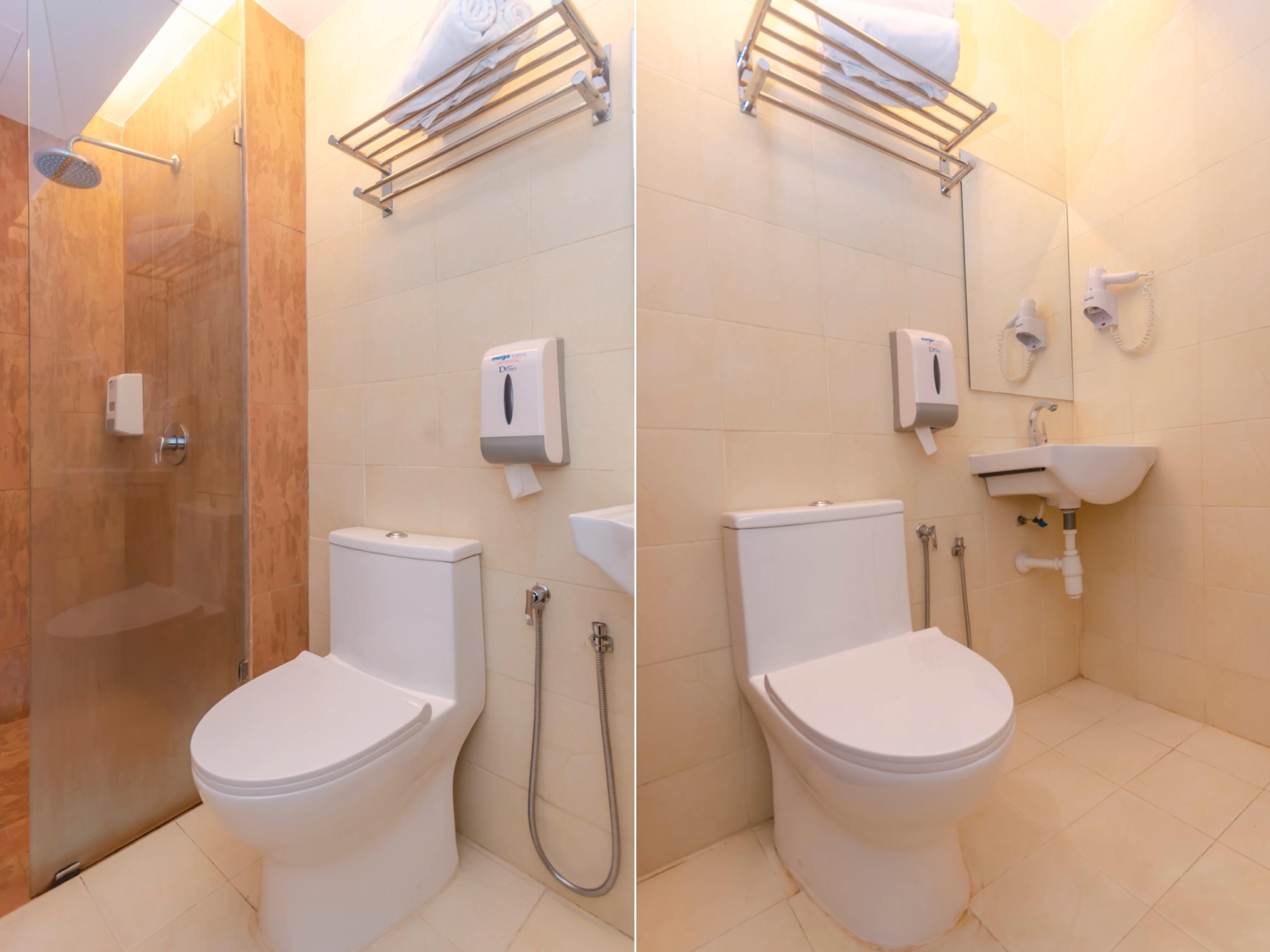 Super Oyo 1214 Oro Hotel Keluang Kültér fotó